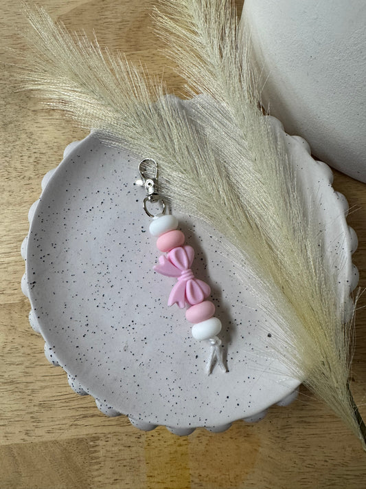 Cutsie bow keychain