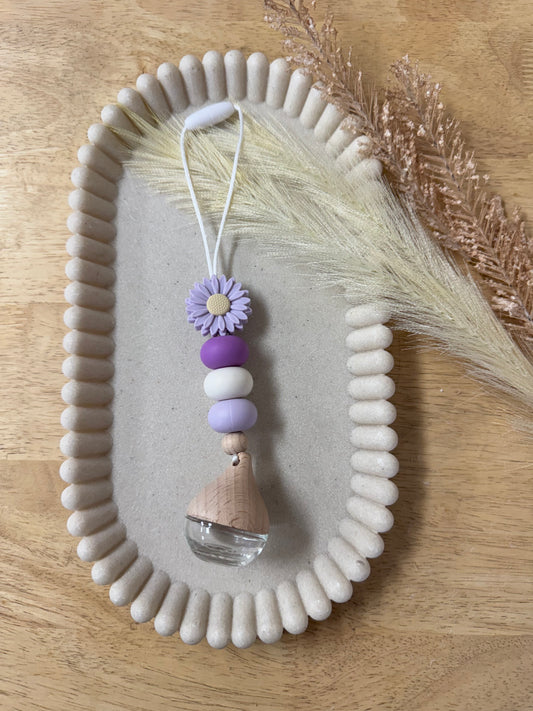 Car diffuser purple daisy